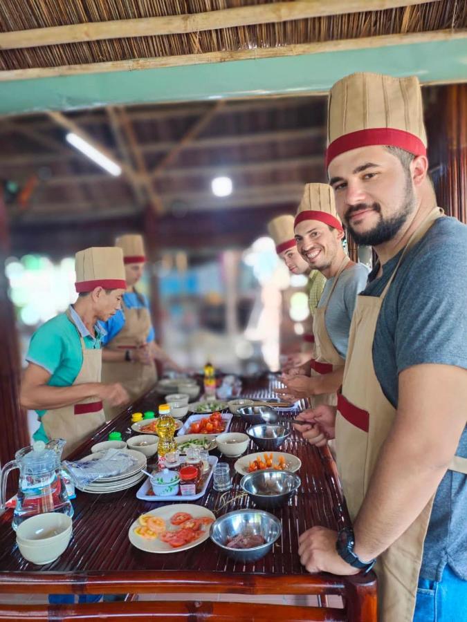 Golden Soulmate Homestay Hoi An Zewnętrze zdjęcie
